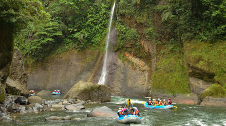 Costa Rica Vacation Package Rafts Falls 2